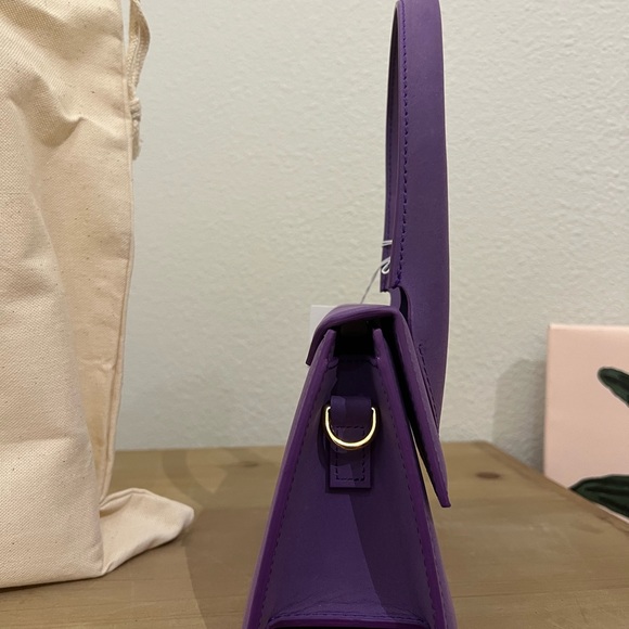 Jacquemus "Le Chiquito Moyen" top handle bag in calf leather NWT purple - Picture 3 of 10